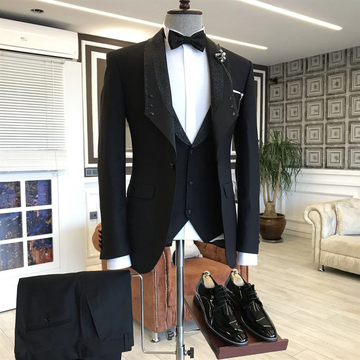 3-pieces All Black Shawl Lapel One Button Wedding Suits For Grooms - Image 2