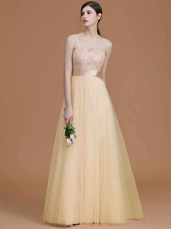 Modern Bateau Sleeveless Applique Tulle Bridesmaid Dresses - Image 11