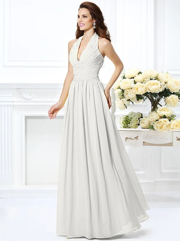 Charming Halter Pleats Sleeveless Long Chiffon Bridesmaid Dresses - Image 16