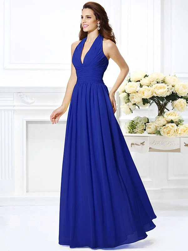 Charming Halter Pleats Sleeveless Long Chiffon Bridesmaid Dresses - Image 25
