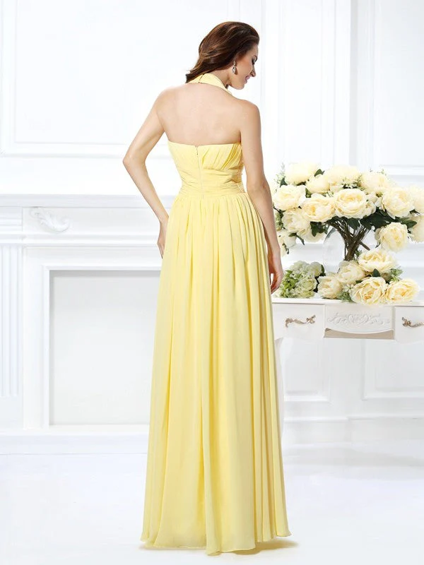 Charming Halter Pleats Sleeveless Long Chiffon Bridesmaid Dresses - Image 30