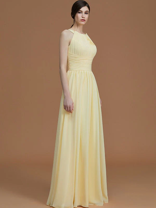 Charming Halter Sleeveless Ruched Chiffon Bridesmaid Dresses - Image 6