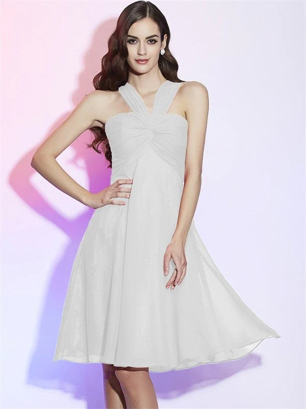 Charming Halter Sleeveless Pleats Short Chiffon Bridesmaid Dresses - Image 17