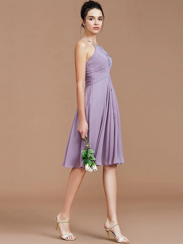Charming Halter Sleeveless Ruched Short/Mini Chiffon Bridesmaid Dresses - Image 4