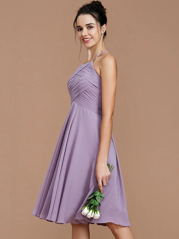 Charming Halter Sleeveless Ruched Short/Mini Chiffon Bridesmaid Dresses - Image 6