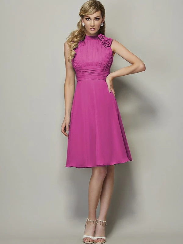 Charming High Neck Sleeveless Pleats Short Chiffon Bridesmaid Dresses - Image 13