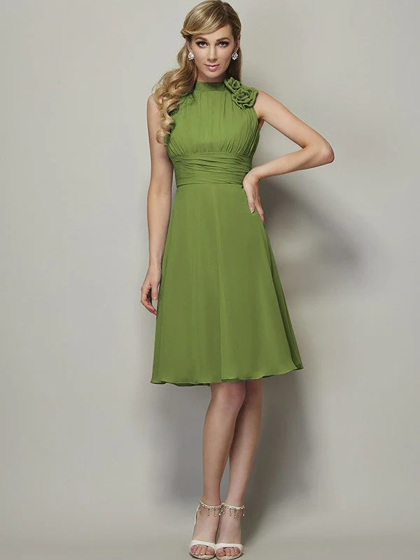 Charming High Neck Sleeveless Pleats Short Chiffon Bridesmaid Dresses - Image 14