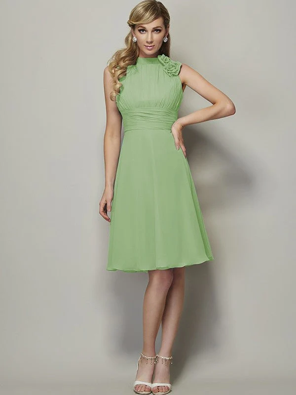 Charming High Neck Sleeveless Pleats Short Chiffon Bridesmaid Dresses - Image 26