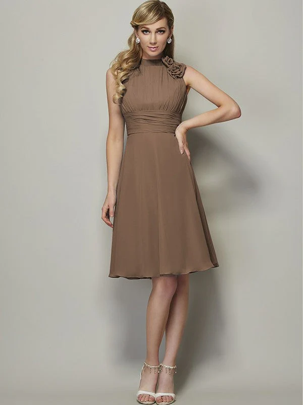 Charming High Neck Sleeveless Pleats Short Chiffon Bridesmaid Dresses - Image 4
