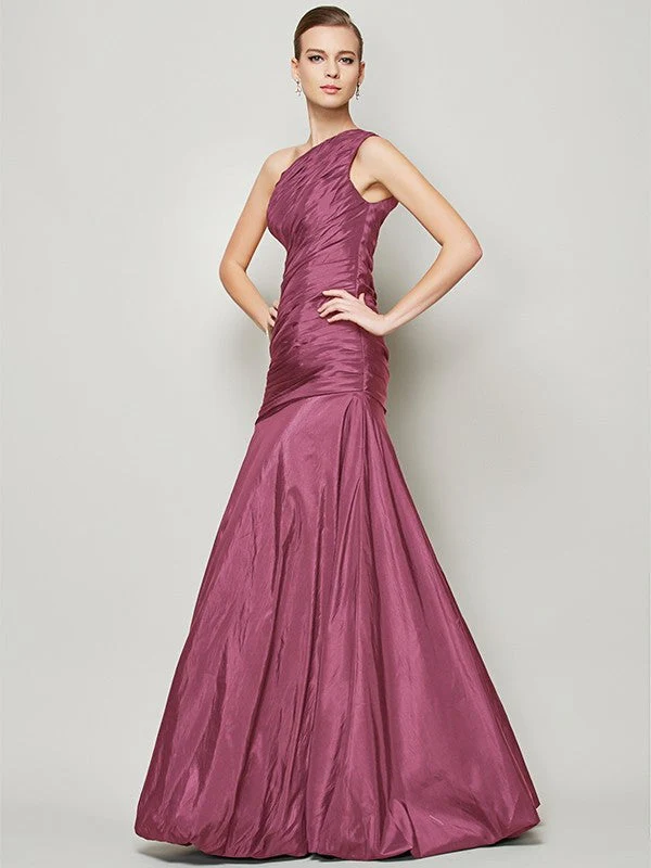 Classy Sleeveless One Shoulders Pleats Long Taffeta Bridesmaid Dresses - Image 5