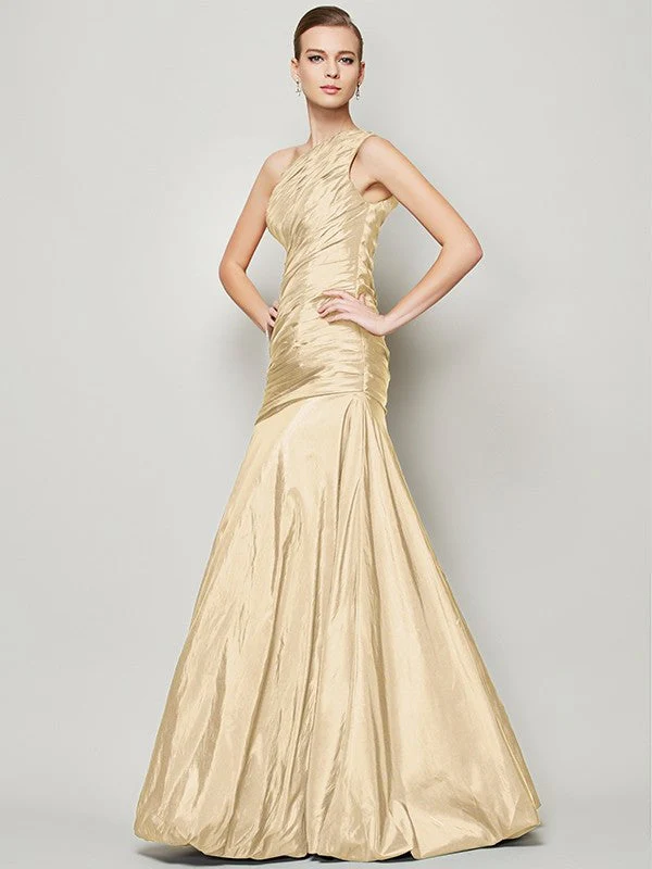 Classy Sleeveless One Shoulders Pleats Long Taffeta Bridesmaid Dresses - Image 6