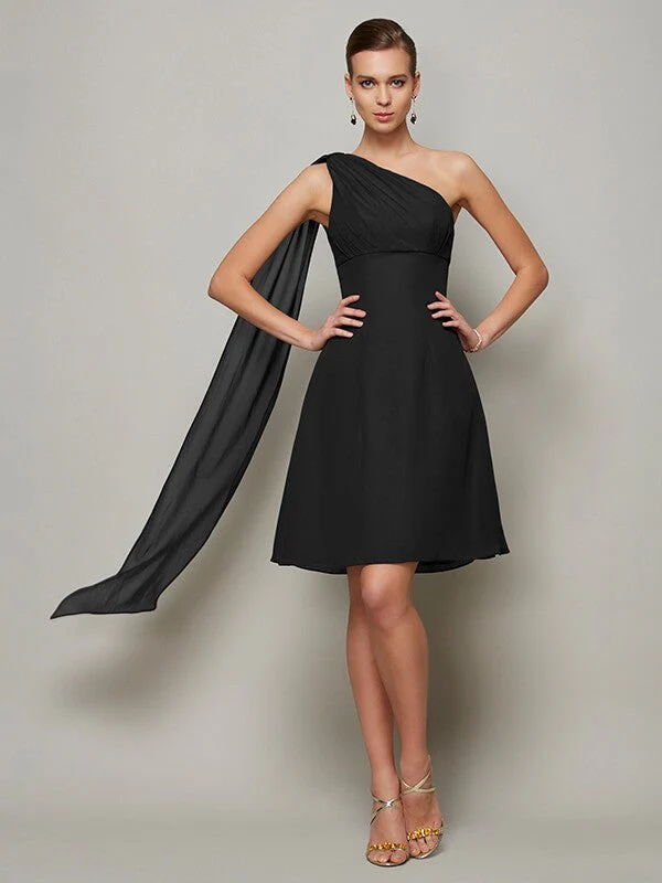 Classy Sleeveless One Shoulders Pleats Short Chiffon Bridesmaid Dresses - Image 2