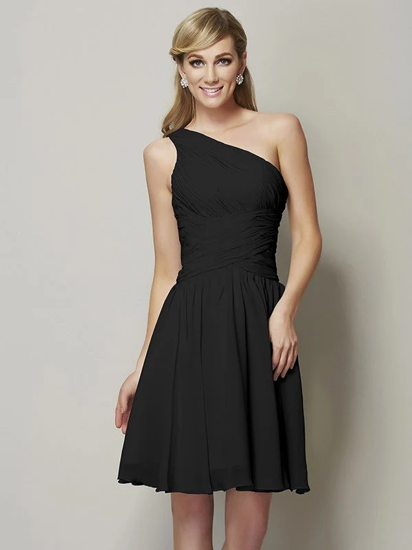 Classy Sleeveless One Shoulders Ruched Short Chiffon Bridesmaid Dresses - Image 2