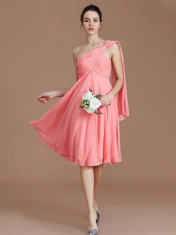 Classy Sleeveless One Shoulders Ruched Short/Mini Chiffon Bridesmaid Dresses - Image 4