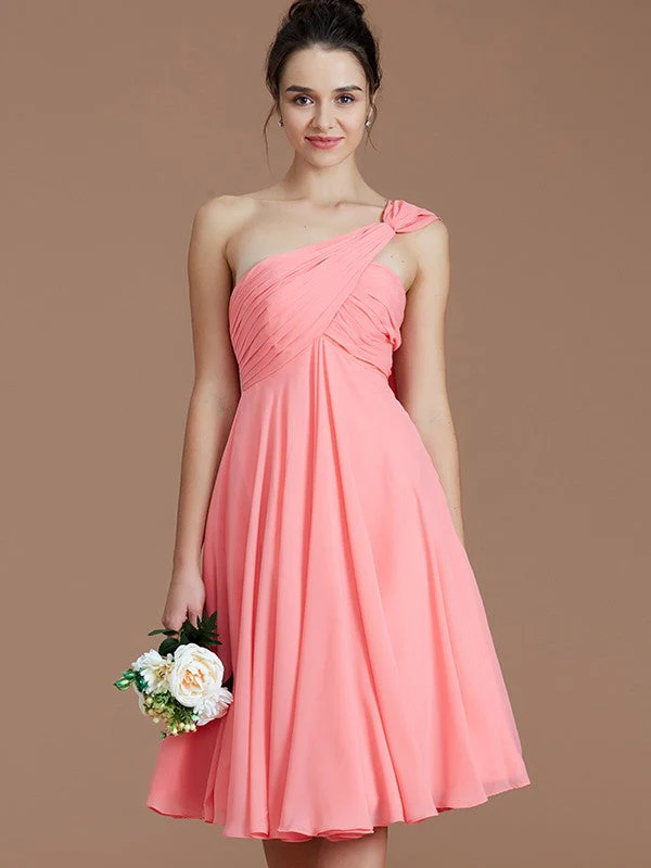 Classy Sleeveless One Shoulders Ruched Short/Mini Chiffon Bridesmaid Dresses - Image 5
