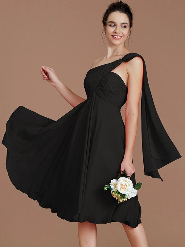 Classy Sleeveless One Shoulders Ruched Short/Mini Chiffon Bridesmaid Dresses - Image 6