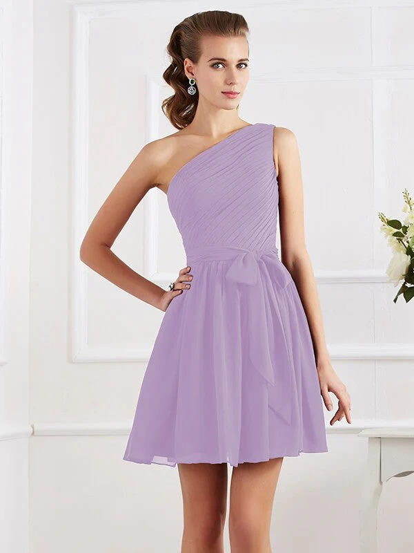 Charming Pleats One Shoulder Sleeveless Short Chiffon Bridesmaid Dresses - Image 17