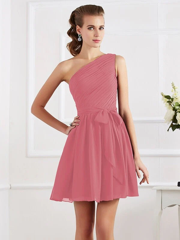 Charming Pleats One Shoulder Sleeveless Short Chiffon Bridesmaid Dresses - Image 28