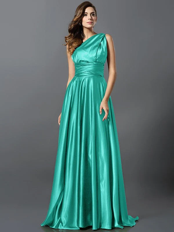 Charming Pleats Sleeveless Long Bridesmaid Dresses - Image 27