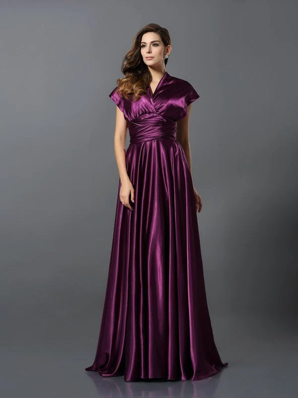 Charming Pleats Sleeveless Long Bridesmaid Dresses - Image 4
