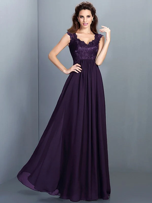 Chic Lace Sleeveless Long Chiffon Bridesmaid Dresses - Image 12