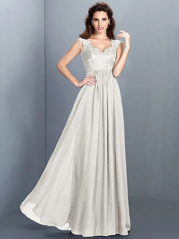 Chic Lace Sleeveless Long Chiffon Bridesmaid Dresses - Image 16