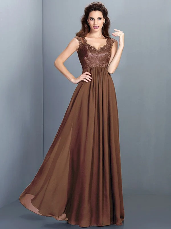 Chic Lace Sleeveless Long Chiffon Bridesmaid Dresses - Image 3