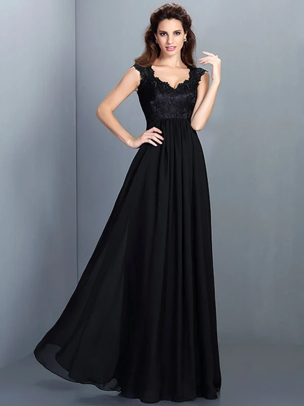 Chic Lace Sleeveless Long Chiffon Bridesmaid Dresses - Image 6