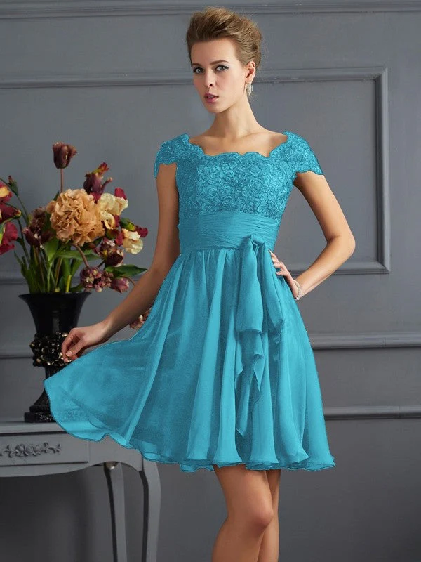 Chic Short Sleeves Lace Short Chiffon Bridesmaid Dresses - Image 2