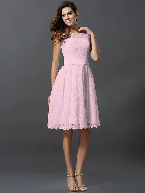Chic Sleeveless Short Lace Bridesmaid Dresses - Image 22
