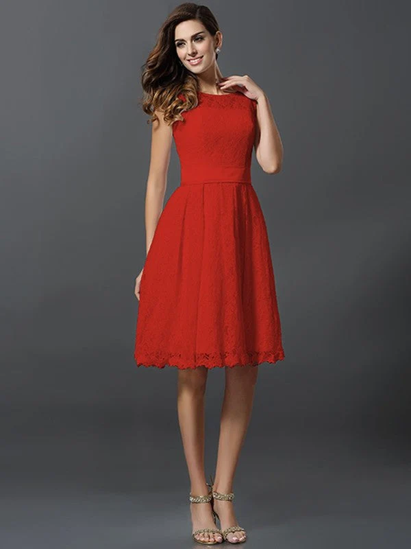 Chic Sleeveless Short Lace Bridesmaid Dresses - Image 23