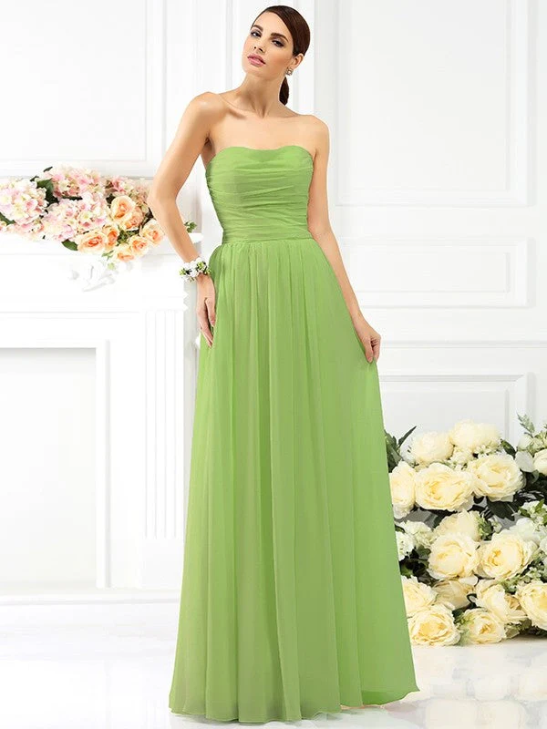 Charming Strapless Pleats Sleeveless Long Chiffon Bridesmaid Dresses - Image 14