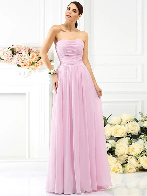 Charming Strapless Pleats Sleeveless Long Chiffon Bridesmaid Dresses - Image 22