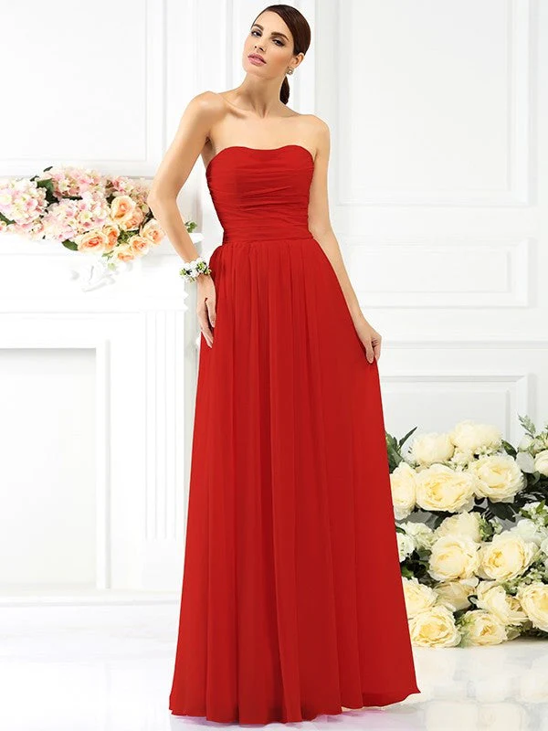 Charming Strapless Pleats Sleeveless Long Chiffon Bridesmaid Dresses - Image 23