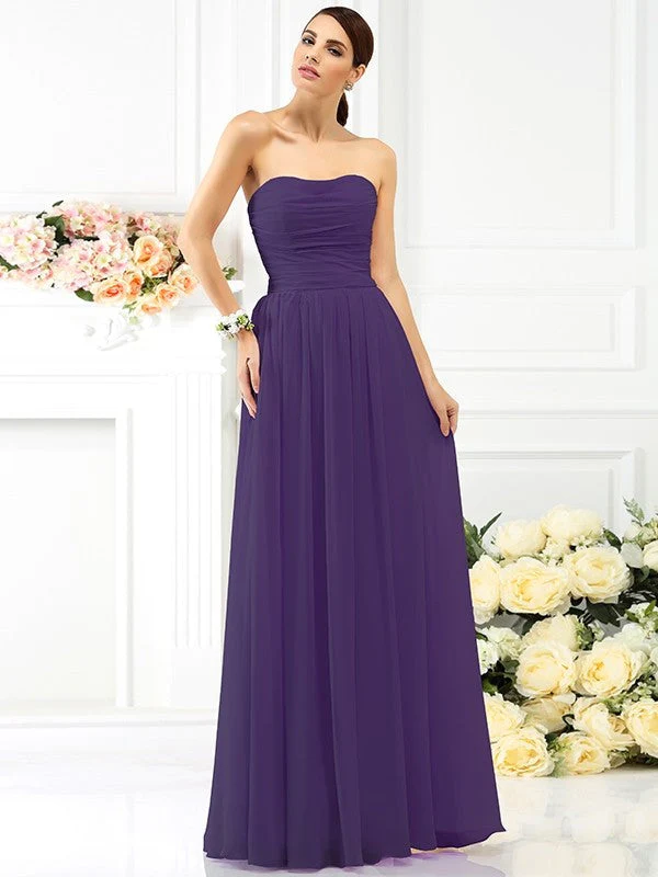 Charming Strapless Pleats Sleeveless Long Chiffon Bridesmaid Dresses - Image 24