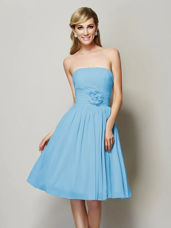 Charming Strapless Sleeveless Hand-Made Flower Short Chiffon Bridesmaid Dresses - Image 2