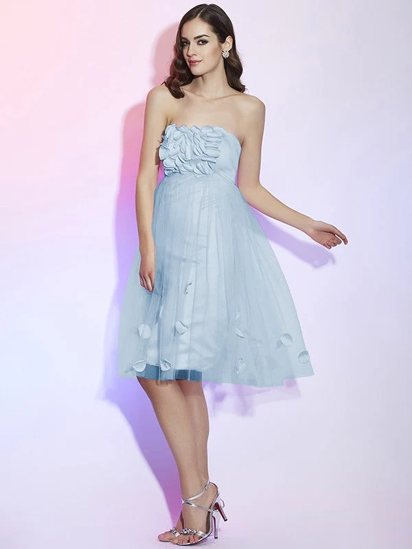 Charming Strapless Sleeveless Hand-Made Flower Short Net Bridesmaid Dresses - Image 15
