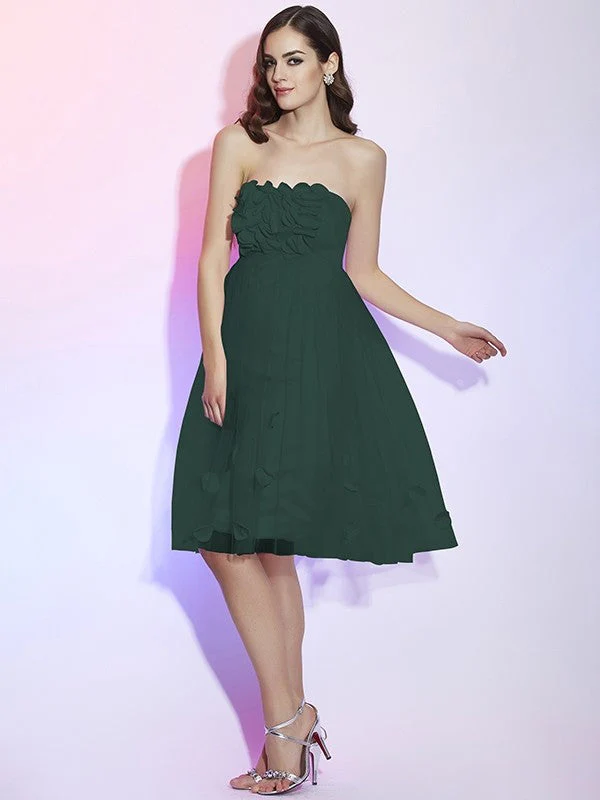 Charming Strapless Sleeveless Hand-Made Flower Short Net Bridesmaid Dresses - Image 9