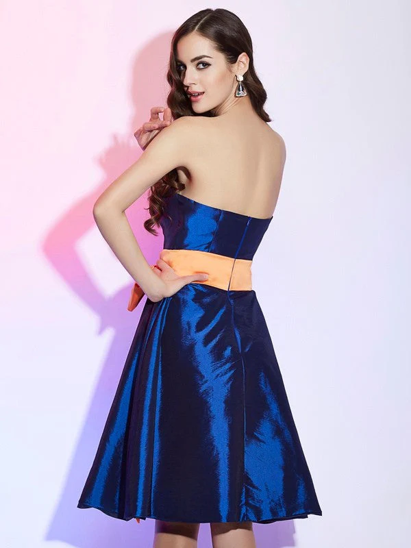 Charming Strapless Sleeveless Sash/Ribbon/Belt Short Taffeta Bridesmaid Dresses - Image 2