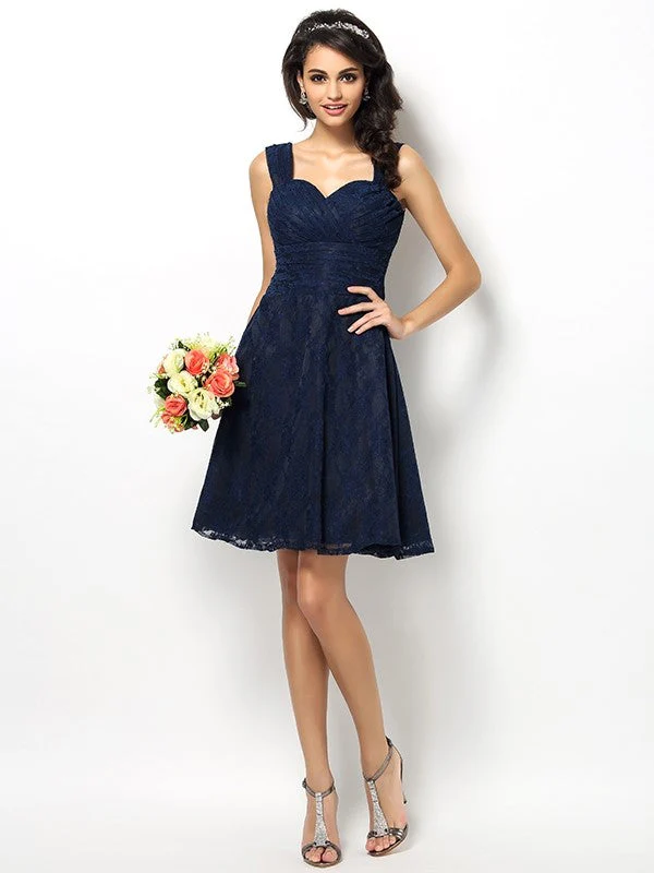 Charming Straps Lace Sleeveless Short Bridesmaid Dresses - Image 10
