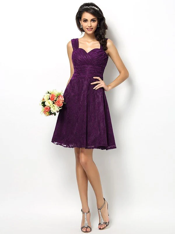 Charming Straps Lace Sleeveless Short Bridesmaid Dresses - Image 13