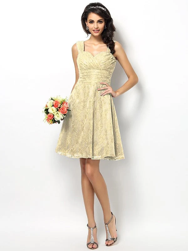Charming Straps Lace Sleeveless Short Bridesmaid Dresses - Image 6