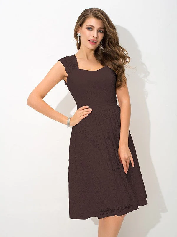 Charming Straps Lace Sleeveless Short Lace Bridesmaid Dresses - Image 7