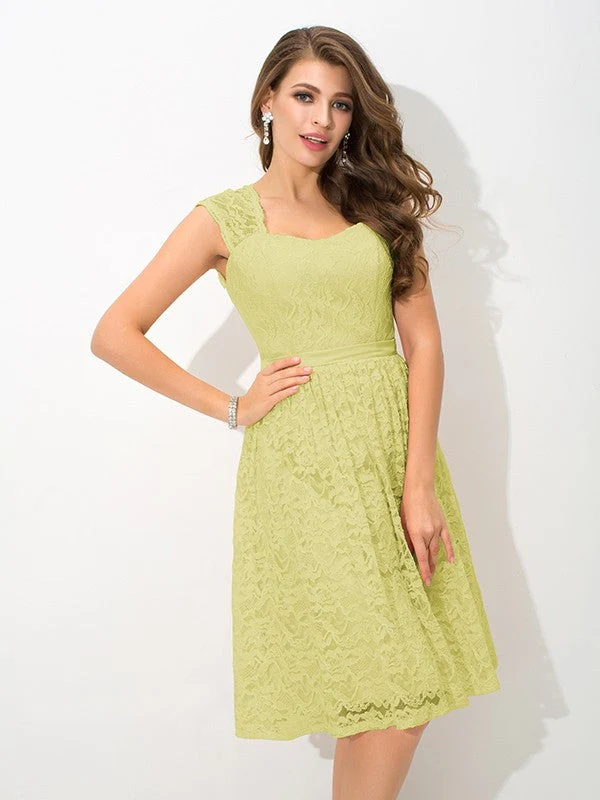 Charming Straps Lace Sleeveless Short Lace Bridesmaid Dresses - Image 8