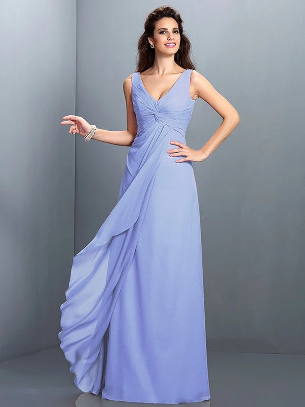 Charming Straps Pleats Sleeveless Long Chiffon Bridesmaid Dresses - Image 17