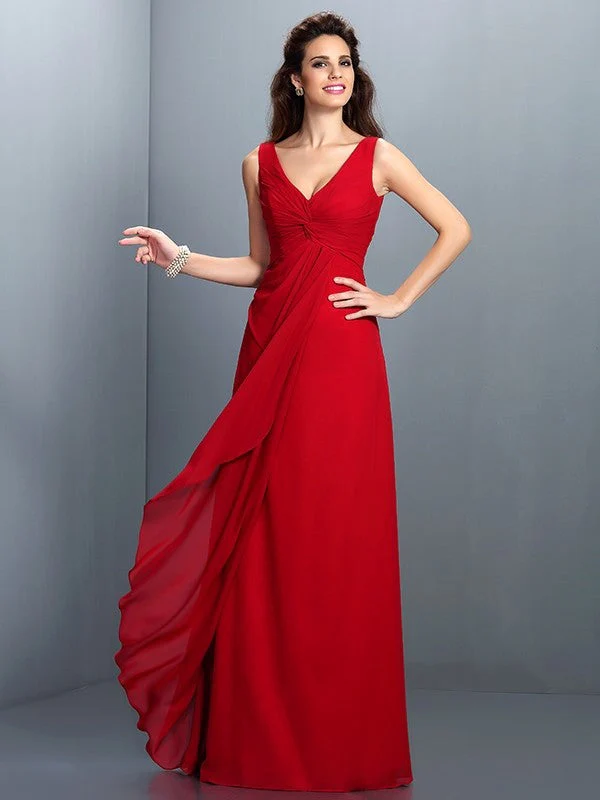 Charming Straps Pleats Sleeveless Long Chiffon Bridesmaid Dresses - Image 23