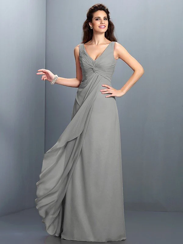 Charming Straps Pleats Sleeveless Long Chiffon Bridesmaid Dresses - Image 27