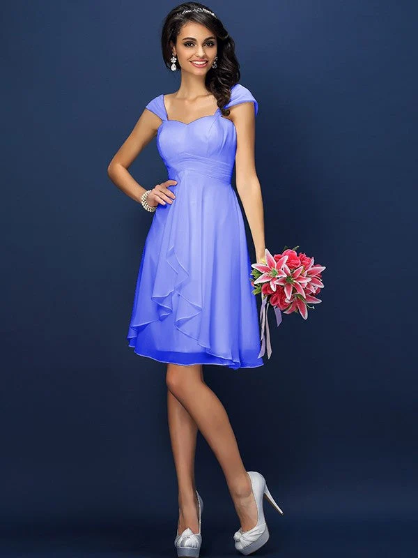 Charming Straps Pleats Sleeveless Short Chiffon Bridesmaid Dresses - Image 17
