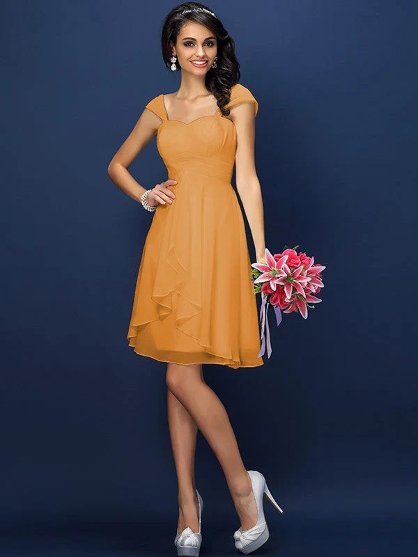 Charming Straps Pleats Sleeveless Short Chiffon Bridesmaid Dresses - Image 19