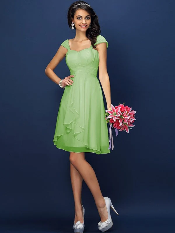 Charming Straps Pleats Sleeveless Short Chiffon Bridesmaid Dresses - Image 26